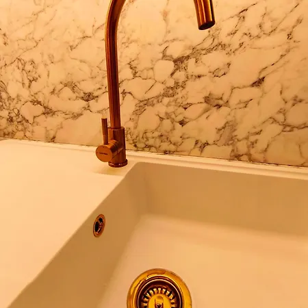 Canal View Lodge & Spa - Entire 3 Bed Lodge لونغفورد