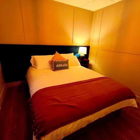 شقة Canal View Lodge & Spa - Entire 3 Bed Lodge لونغفورد